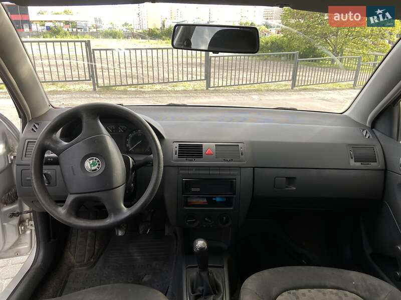 Универсал Skoda Fabia 2006 в Львове