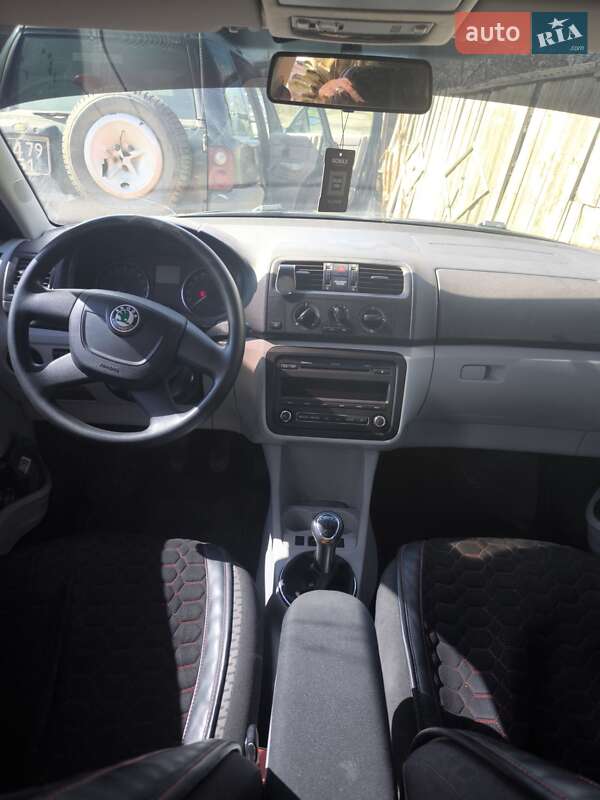 Универсал Skoda Fabia 2011 в Славянске фото 7 Универсал Skoda Fabia 2011 в Славянске