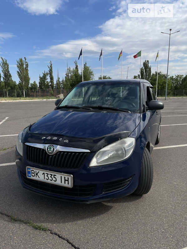 Хетчбек Skoda Fabia 2011 в Кривому Розі