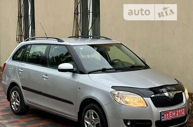 Универсал Skoda Fabia 2009 в Днепре