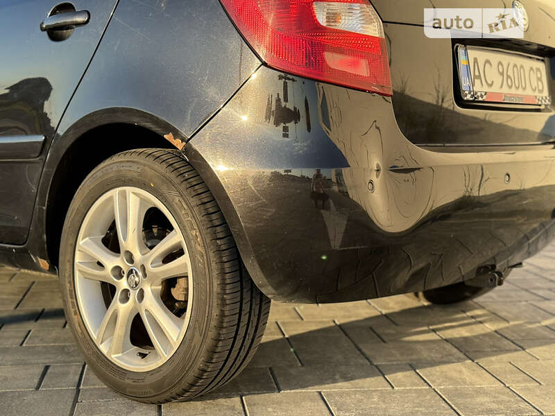 Хэтчбек Skoda Fabia 2008 в Луцке