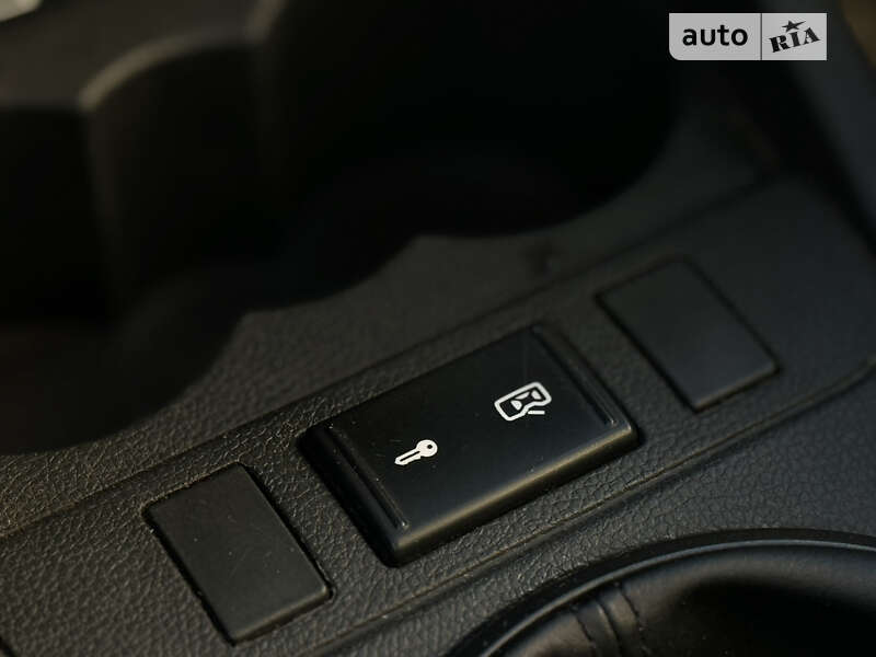 Хэтчбек Skoda Fabia 2008 в Луцке