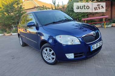 Хэтчбек Skoda Fabia 2009 в Дубно