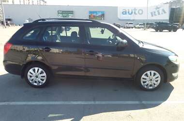 Універсал Skoda Fabia 2011 в 