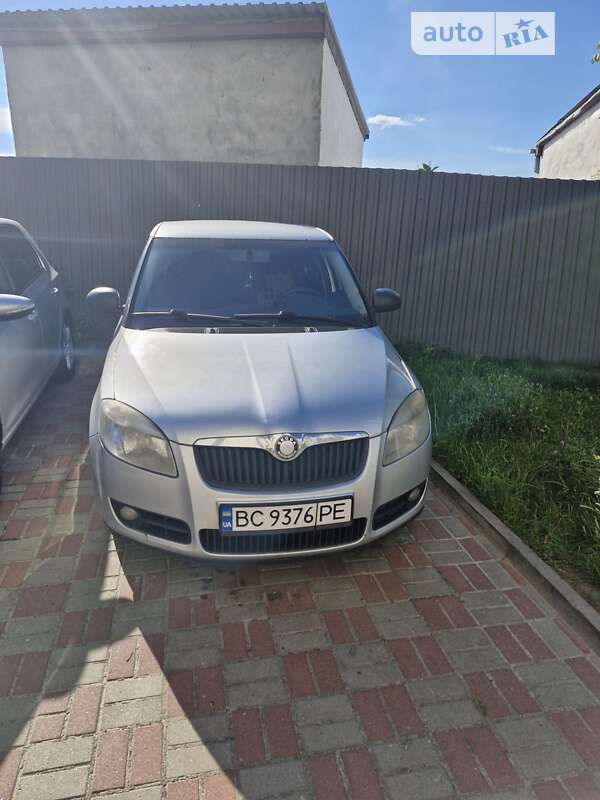 Універсал Skoda Fabia 2008 в Львові
