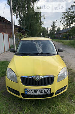 Универсал Skoda Fabia 2009 в Киеве