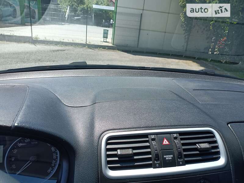 Універсал Skoda Fabia 2009 в Івано-Франківську фото 30 Універсал Skoda Fabia 2009 в Івано-Франківську