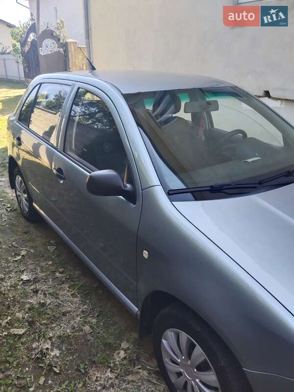 Хетчбек Skoda Fabia 2002 в Надвірній фото 2 Хетчбек Skoda Fabia 2002 в Надвірній