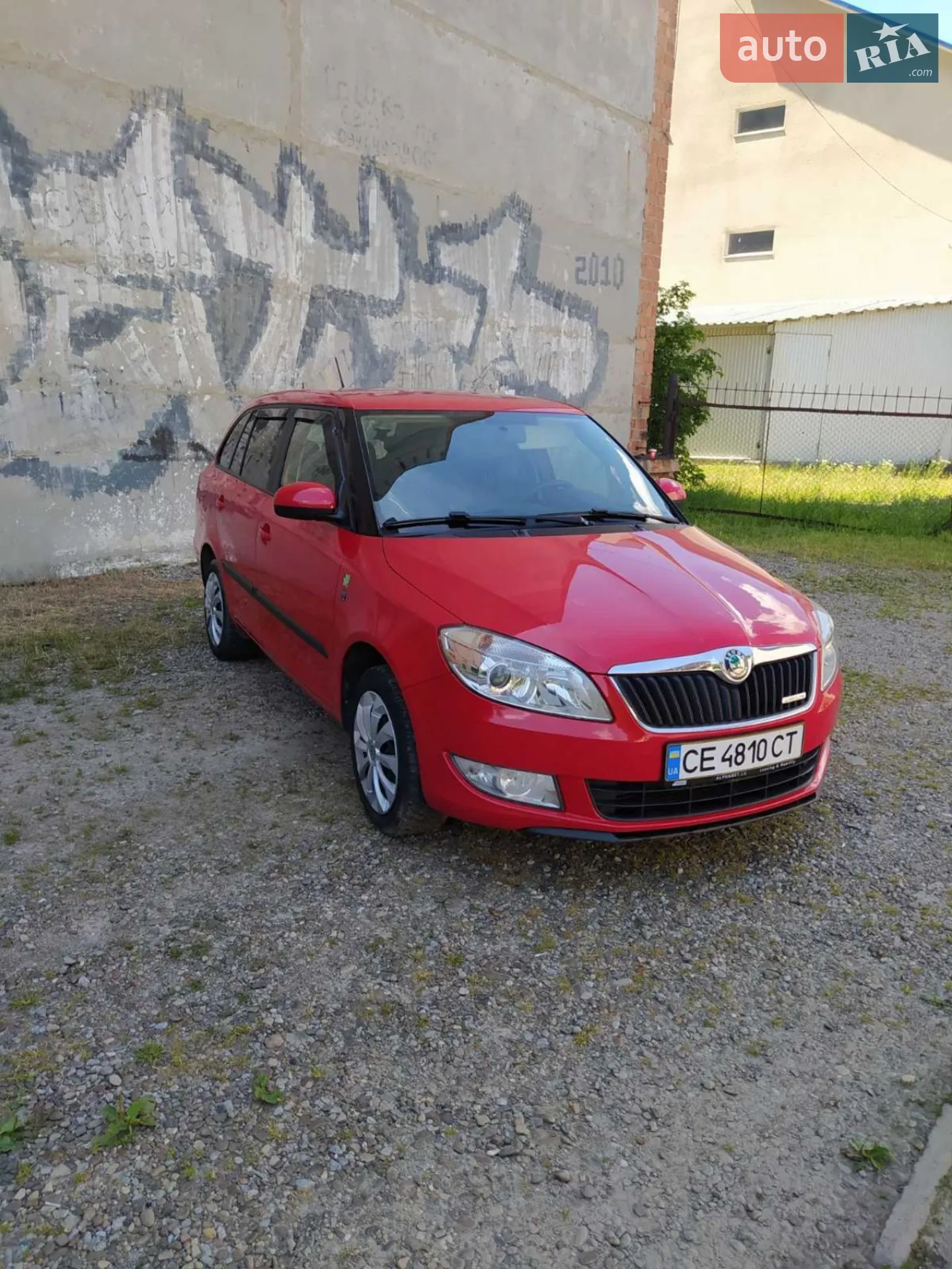 2011 Skoda Fabia - мініатюра 10