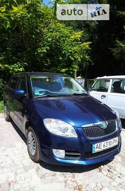 Универсал Skoda Fabia 2009 в Днепре