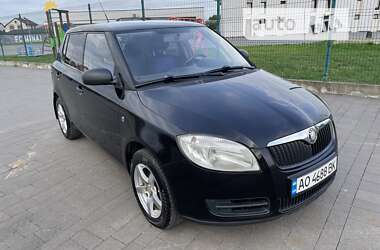 Хетчбек Skoda Fabia 2008 в Ужгороді