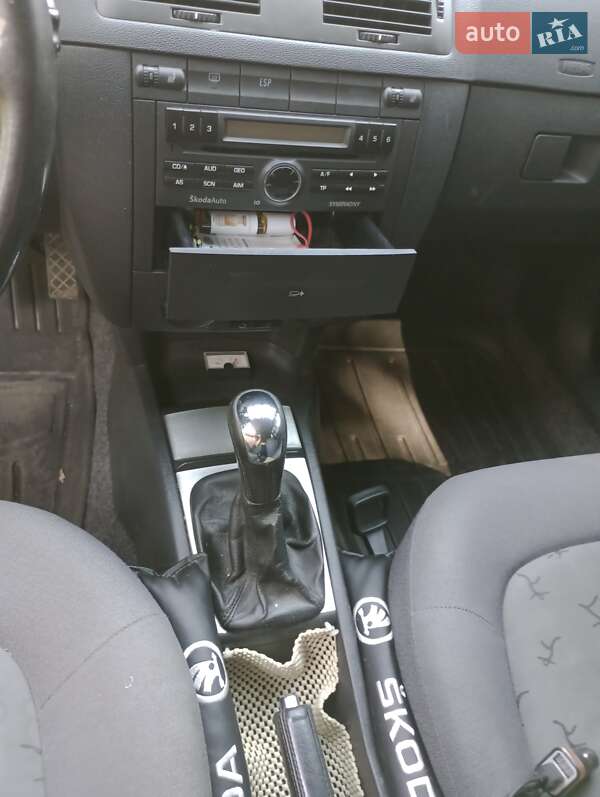 Універсал Skoda Fabia 2004 в Тернополі