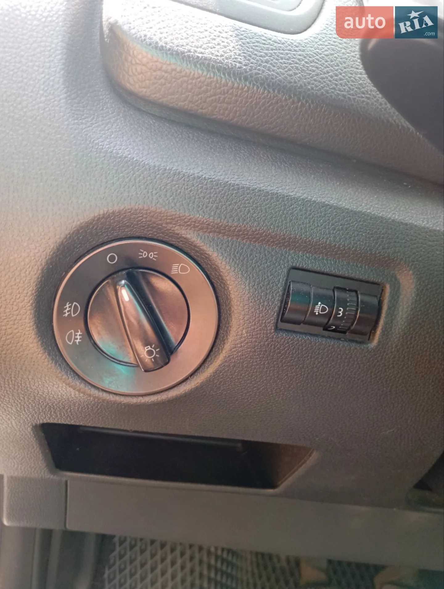 2012 Skoda Fabia - мініатюра 21