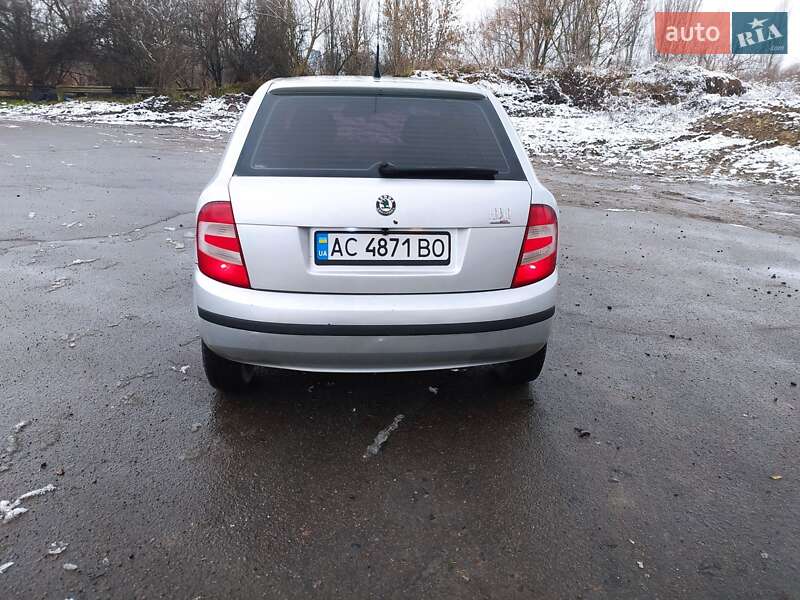 Хэтчбек Skoda Fabia 2005 в Лозовой
