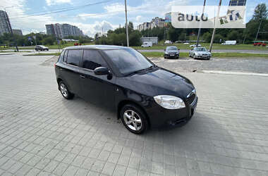 Хэтчбек Skoda Fabia 2008 в Львове