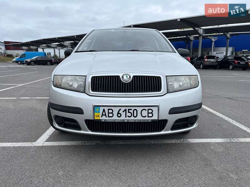 Хэтчбек Skoda Fabia 2007 в Виннице