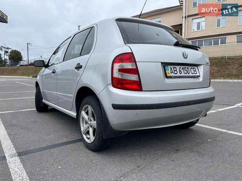 Хэтчбек Skoda Fabia 2007 в Виннице