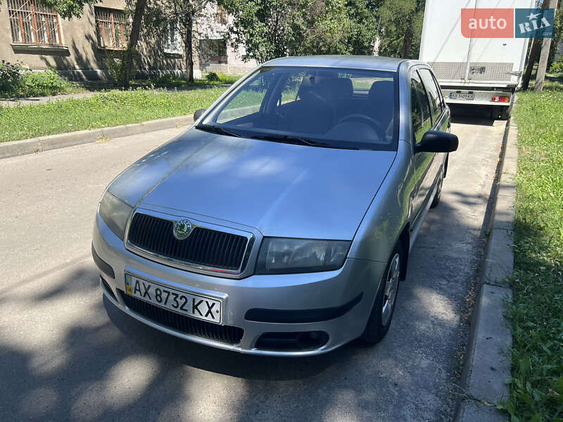 Хэтчбек Skoda Fabia 2005 в Харькове