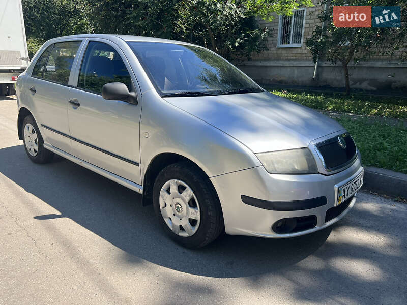 Хэтчбек Skoda Fabia 2005 в Харькове