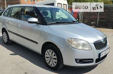 Универсал Skoda Fabia 2008 в Тернополе