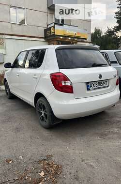 Хэтчбек Skoda Fabia 2012 в Чугуеве