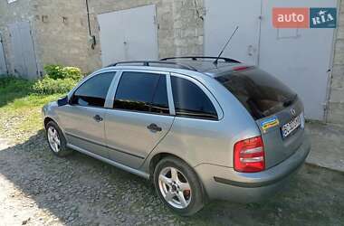 Универсал Skoda Fabia 2002 в 