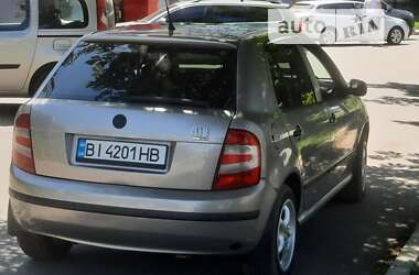 Хэтчбек Skoda Fabia 2006 в Полтаве