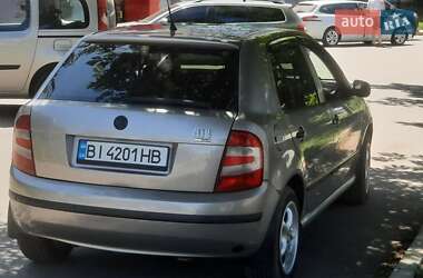 Хэтчбек Skoda Fabia 2006 в Полтаве