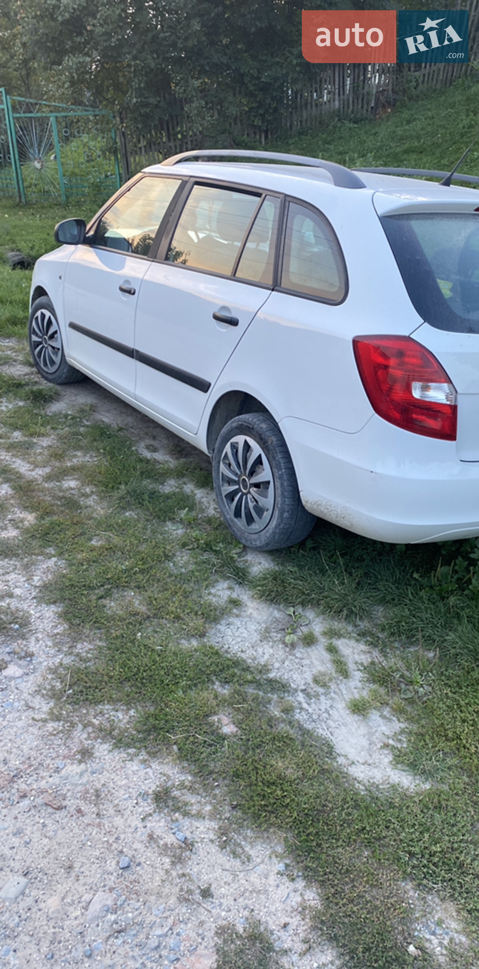 2011 Skoda Fabia - мініатюра 7