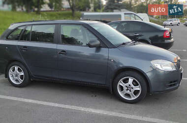 Универсал Skoda Fabia 2009 в 