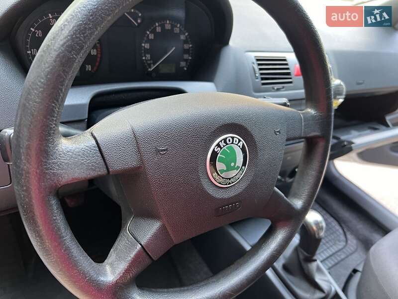 Універсал Skoda Fabia 2004 в Києві