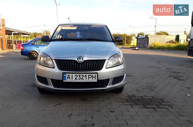 Хэтчбек Skoda Fabia 2012 в Киеве