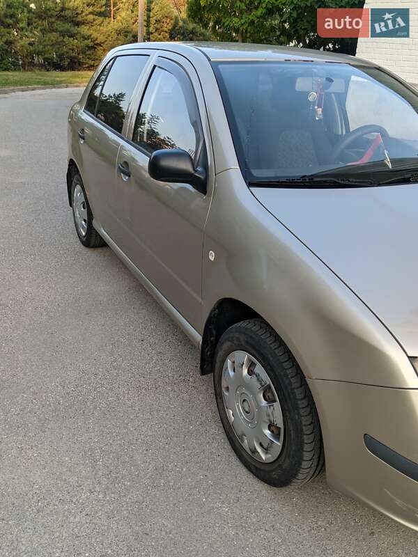 Хетчбек Skoda Fabia 2005 в Тернополі