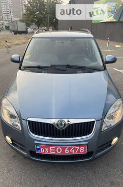 Універсал Skoda Fabia 2009 в Києві