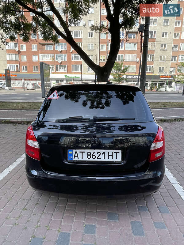 Хэтчбек Skoda Fabia 2010 в Ивано-Франковске