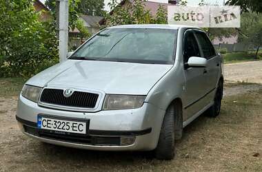 Седан Skoda Fabia 2002 в Черновцах