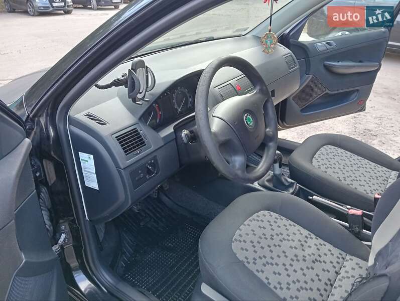 Хетчбек Skoda Fabia 2006 в Львові