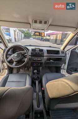 Хэтчбек Skoda Fabia 2009 в 