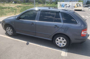 Универсал Skoda Fabia 2007 в Киеве