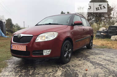 Універсал Skoda Fabia 2008 в Луцьку