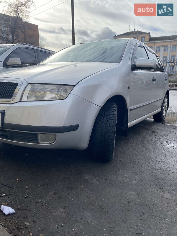 Хетчбек Skoda Fabia 2003 в Полтаві