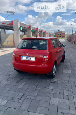 Хетчбек Skoda Fabia 2009 в Хусті