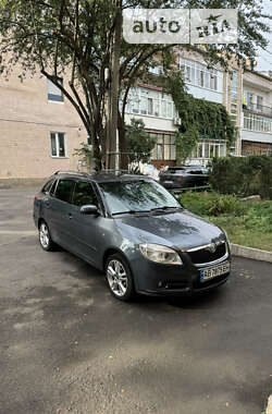 Універсал Skoda Fabia 2008 в Вінниці