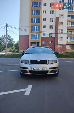 Хэтчбек Skoda Fabia 2006 в 