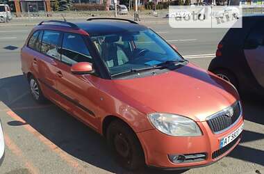 Универсал Skoda Fabia 2008 в Киеве