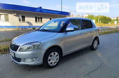 Хэтчбек Skoda Fabia 2010 в Чернигове