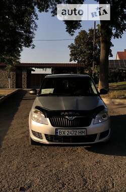 Хетчбек Skoda Fabia 2011 в Кам'янець-Подільському