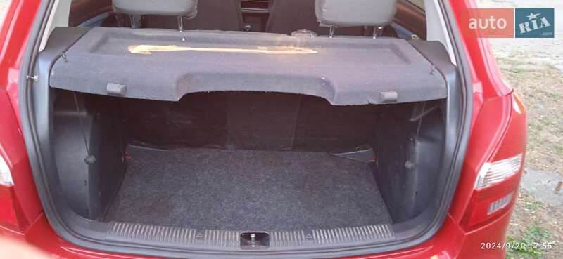 Хэтчбек Skoda Fabia 2007 в Киеве фото 15 Хэтчбек Skoda Fabia 2007 в Киеве