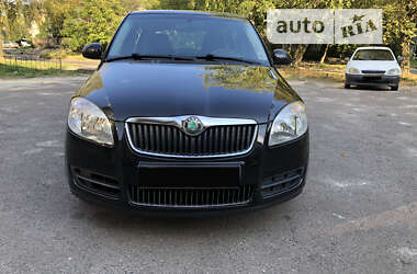 Хэтчбек Skoda Fabia 2008 в Львове