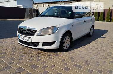 Универсал Skoda Fabia 2011 в Тернополе